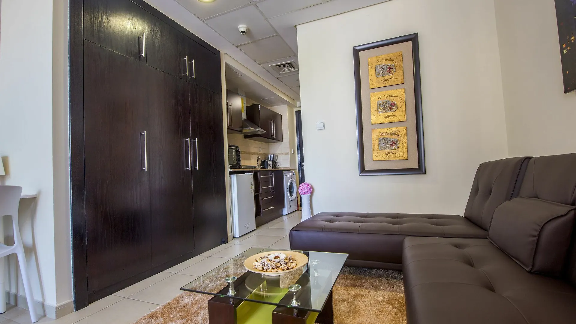 Iconic Apartment With Balcony دبي